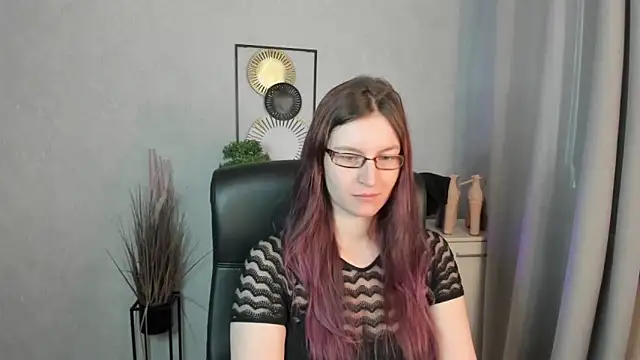 emmaxDelight: онлайн-секс-чат