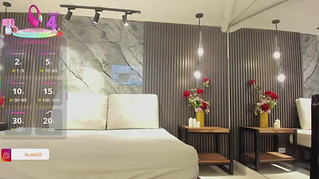 julietha_taylor: онлайн-секс-чат