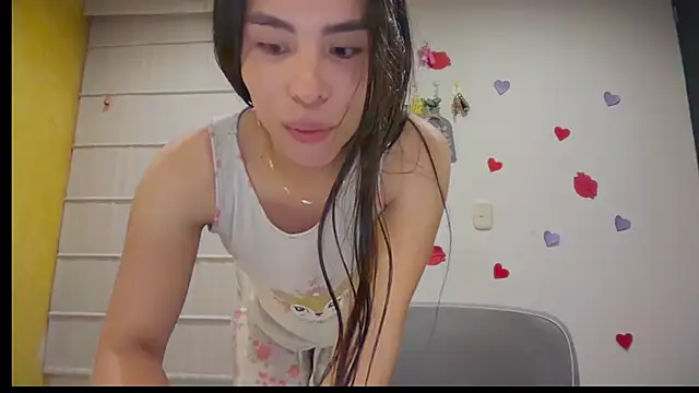 sasha_jonne: онлайн-секс-чат