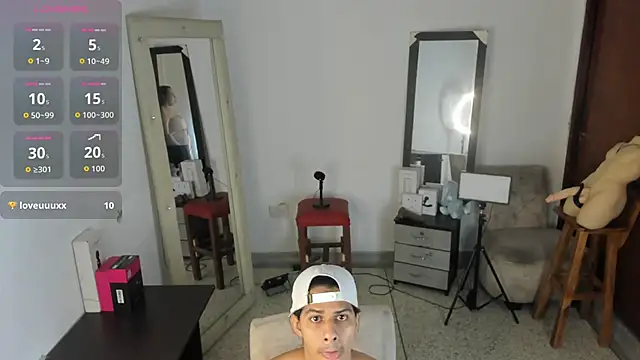 แชท XXX สดของ Victor_LatinBoy