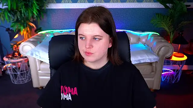 KristiFoxy: онлайн-секс-чат