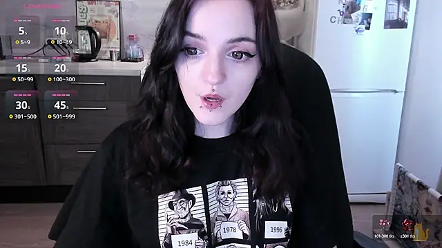 linaa__tyaan's Live XXX Chat