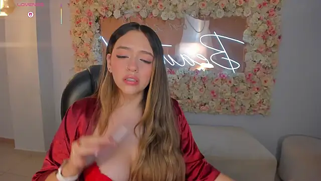 BellaRose_X 现场XXX聊天