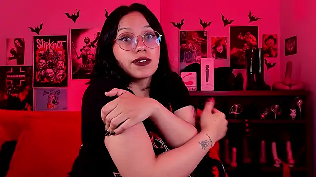 Chat XXX en directo de lilith-deveraux