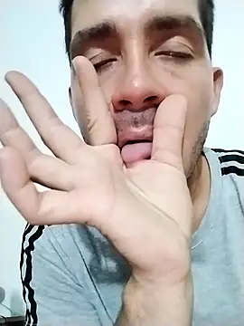 Gabriel_leon33: διαδικτυακό σόου στην κάμερα