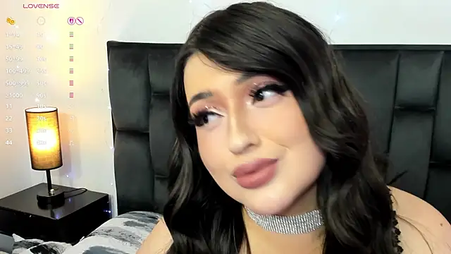 MartinaMadisson live XXX chat