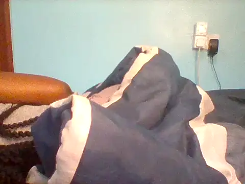 Eminent_Ride live XXX chat