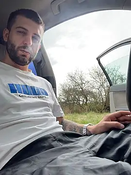 Pablo_Hornyguy95's Live XXX Chat