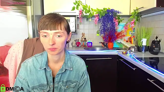 XXX chat uživo modela TayanaJons