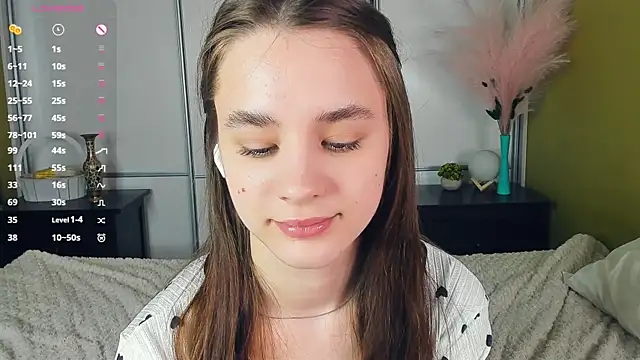 Онлайн чат XXX JinnyMcie