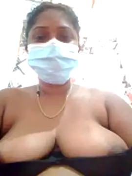 Show de boosypussy na webcam