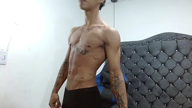 luka_big18 网络视讯表演