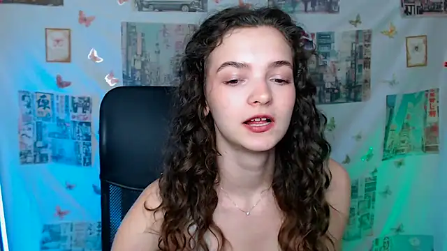 _SusieSu_'s Live XXX Chat