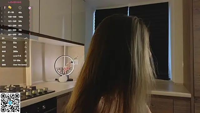 Quinavelle – Naživo XXX chat