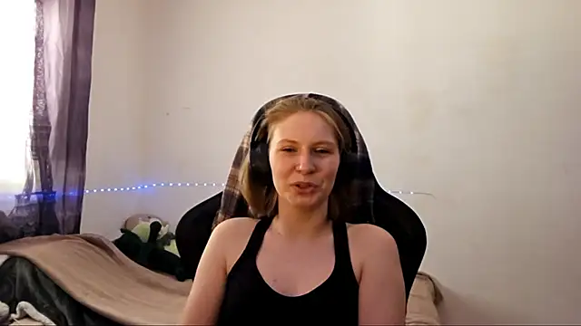 Вебкам-шоу WesleyFrohling