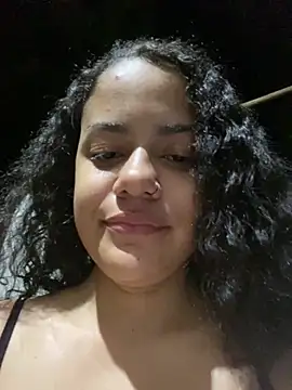 demonaughtyyy Adlı Modelin Canlı XXX Sohbeti