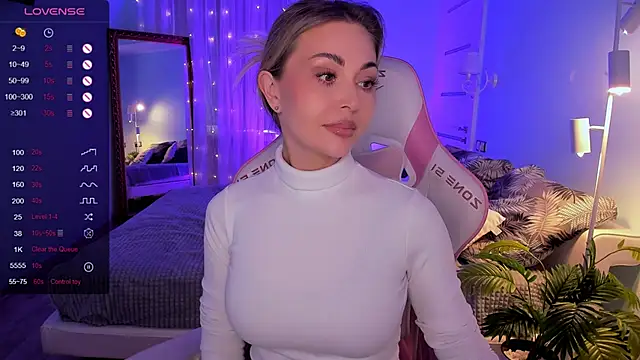 AdeleRoberts Chat XXX in diretta