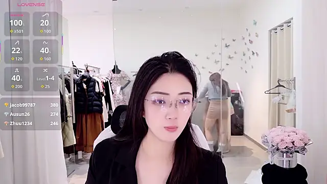 โชว์เว็บแคมของ yangyang-777