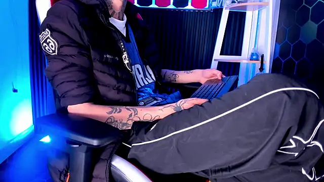 Max_Hader_ Chat XXX in diretta