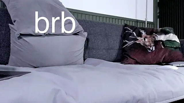 Pokazy przed kamerką – hoochieboy_