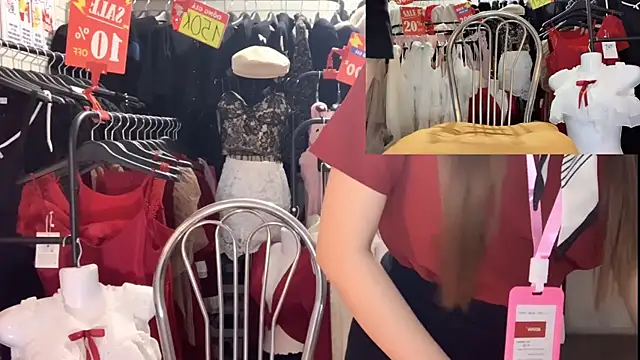 Chat XXX en directo de Larissa-Closet