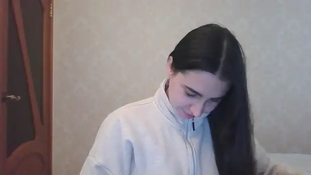 Kashtanka_ élő XXX-chatje