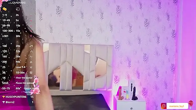 MARIANA_TAY1 Adlı Modelin Canlı XXX Sohbeti