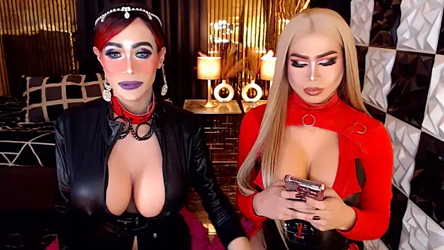 Živý XXX chat MonstrousCockDiva