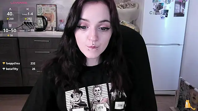 linaa__tyaan: онлайн-секс-чат