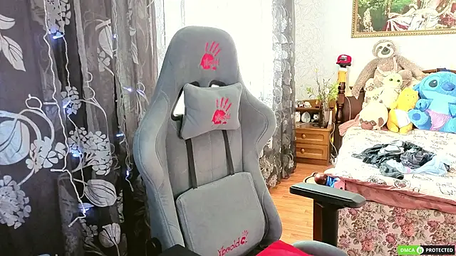 TinaBrook's Live XXX Chat