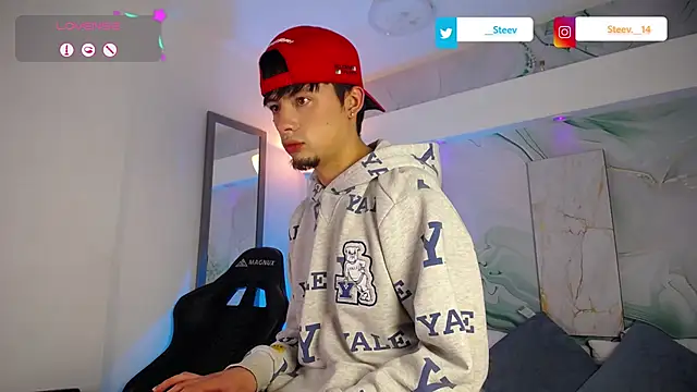 Steev_Novoa's Webcam Show