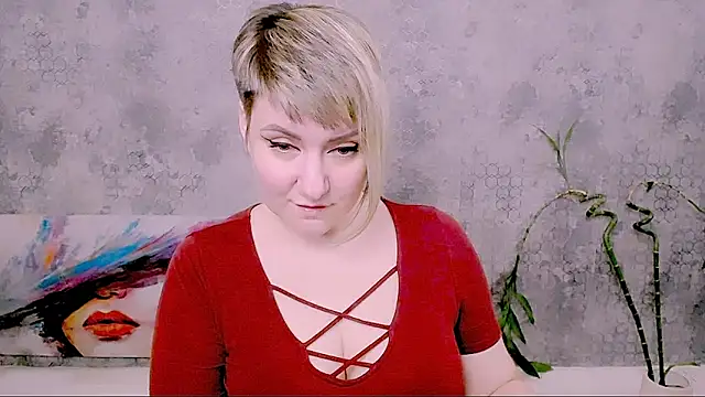 Djullia 라이브 XXX 채팅