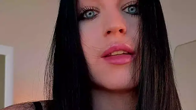 Tora_Dora_ Live XXX-chat