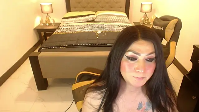 Show Webcam de RealHugeCockTs