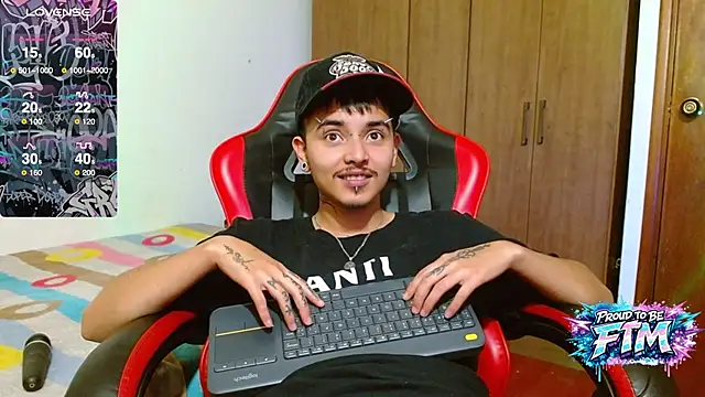 Hgp3riodictabl3's Webcam Show