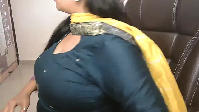 Yanshi55 Chat XXX in diretta