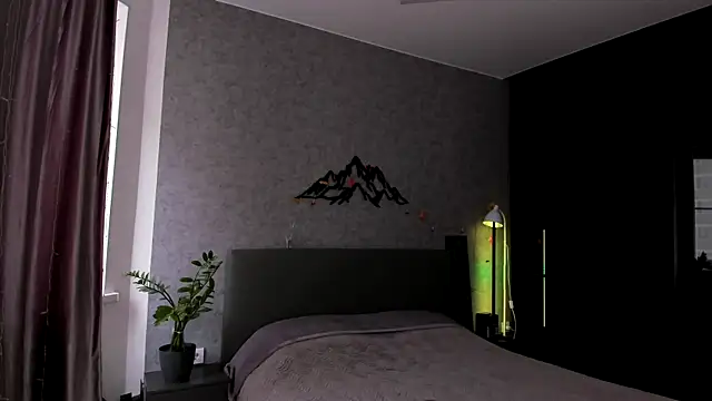 _CurlySue_ লাইভ XXX চ্যাট