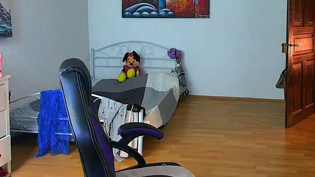 Sylly's Live XXX Chat