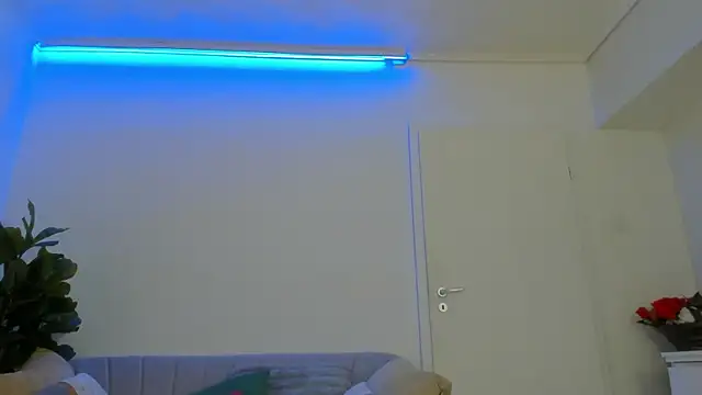 ArianaXO_: απευθείας συνομιλία ΧΧΧ