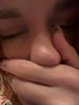 RosieSecret Adlı Modelin Canlı XXX Sohbeti