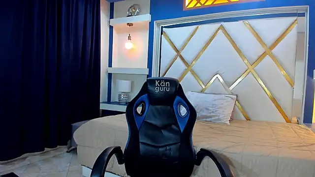 allison_mc's Live XXX Chat