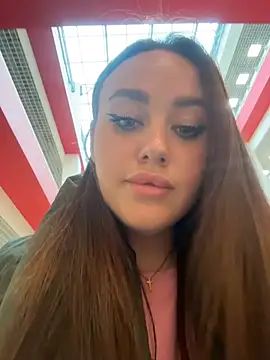 KiraSunshine's Live XXX Chat