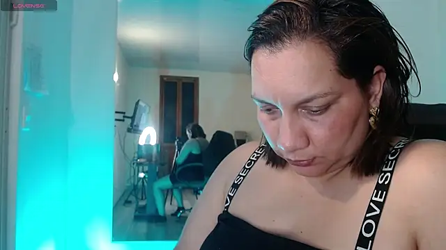 mia_coral1: απευθείας συνομιλία ΧΧΧ