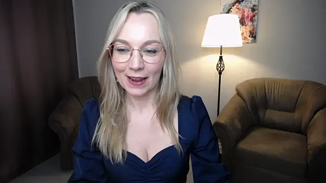 Ava_Elior 现场XXX聊天