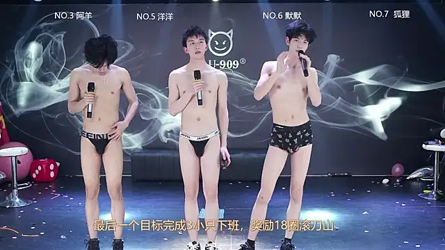 MS-180- – Live XXX-chat