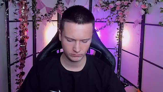 ZackVibe webcam show