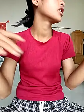 Hoa-tuylip's Webcam Show