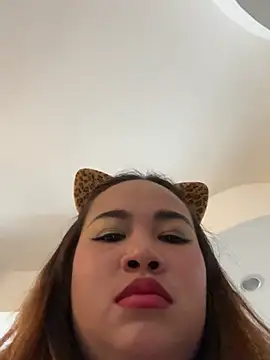 Ponthip 现场XXX聊天