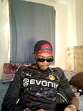 69_SINNSのライブXXXチャット