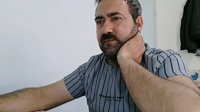 mio_jaks Show Webcam